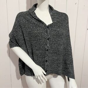 Bench 7 way Scarf. Two sets of buttons and holes. One Size.